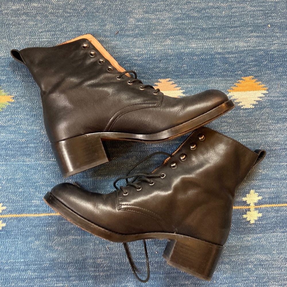 Madewell lace up boots